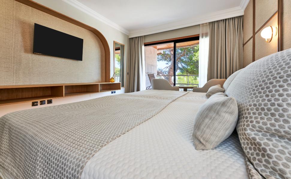 royal standard hotel serrano palace suite imperial hotel serrano palace