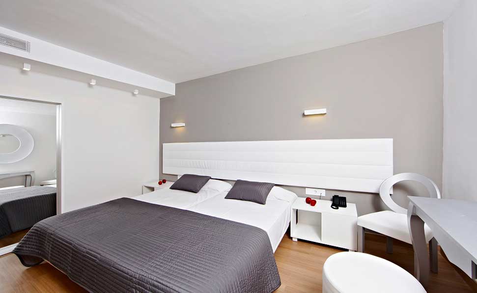 familiar hotel spa sentrador playa serrano hotels
