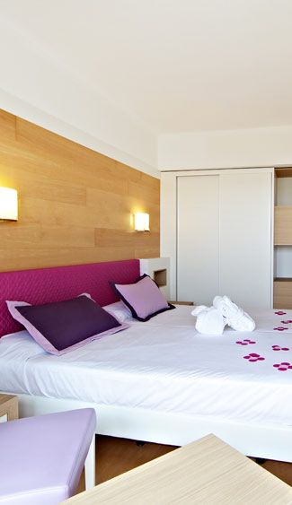 habitacion doble hotel spa sentrador playa serrano hotels