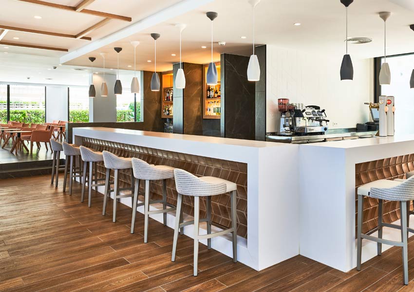 bar hall gastronomia spa sentrador playa serrano hotels bar hall spa sentrador playa serrano hotels