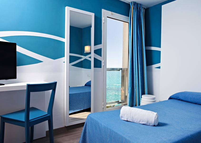 single room hotel clumba