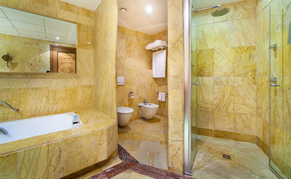 suite imperial hotel serrano palace