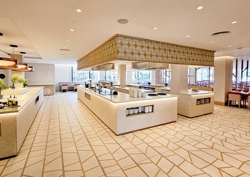 restaurante buffet servicio hotel spa sentrador playa serrano hotels