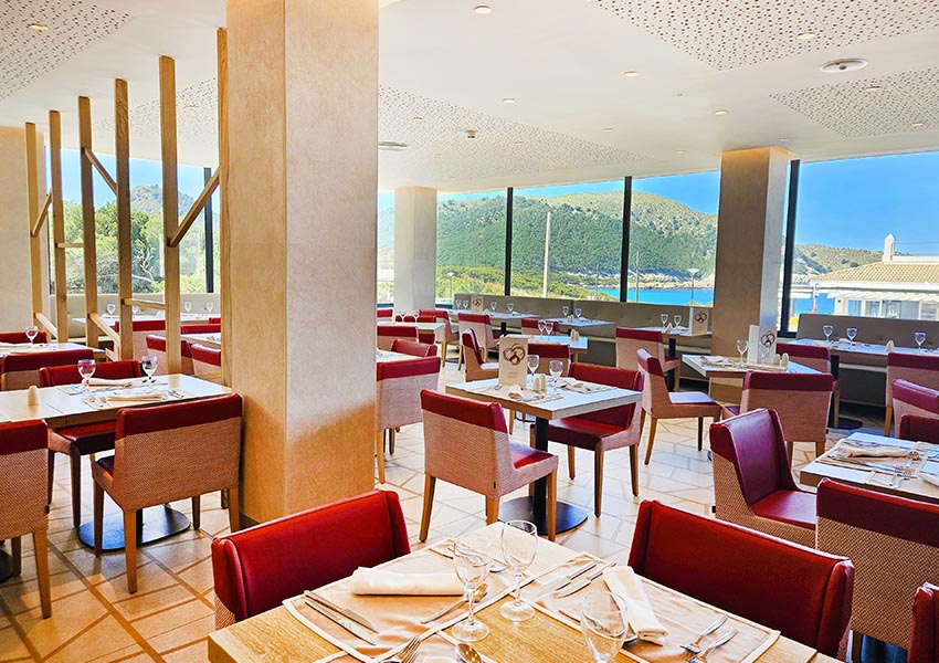 restaurante buffet servicio hotel spa sentrador playa serrano hotels