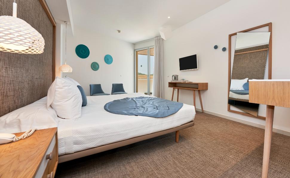  Double lateral Sea View mar azul purestil hotel spa serrano hotels